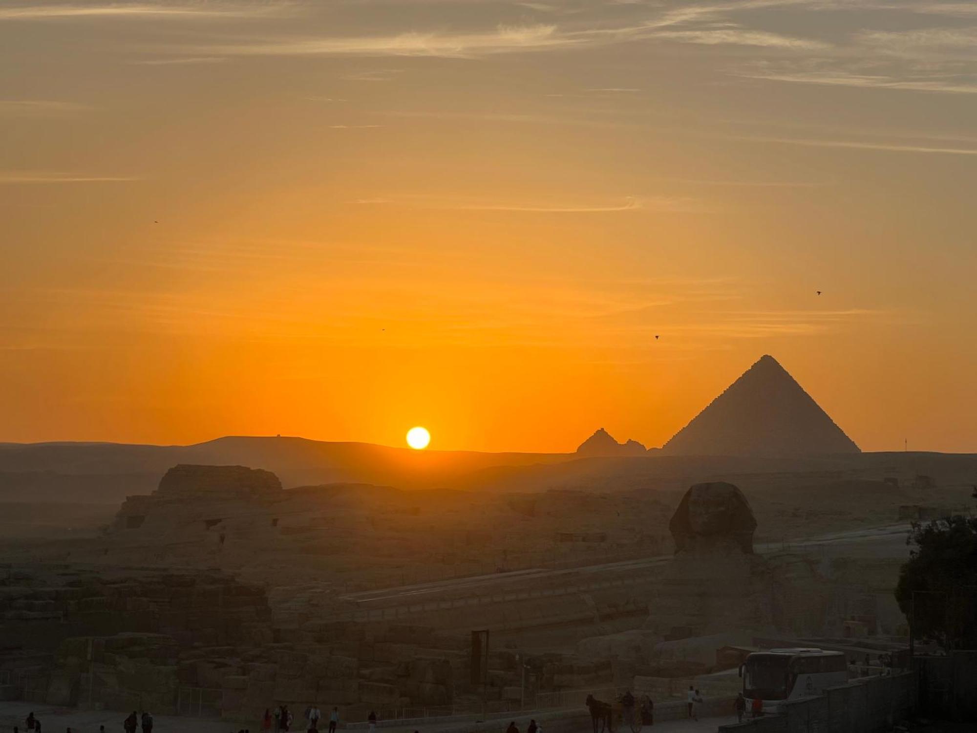 Golden Scarab Pyramids Hotel Kafret el-Gabal Buitenkant foto