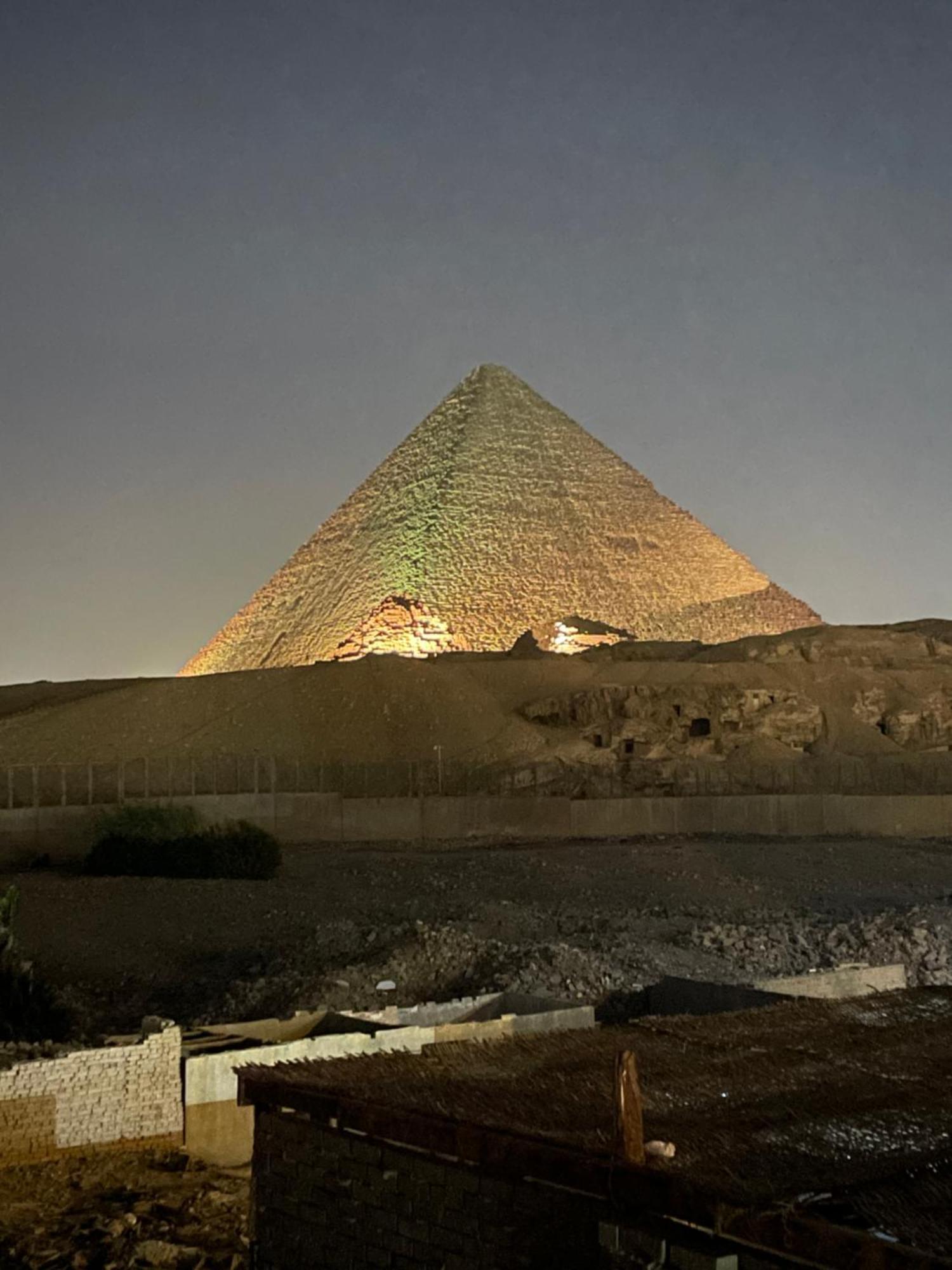 Golden Scarab Pyramids Hotel Kafret el-Gabal Buitenkant foto